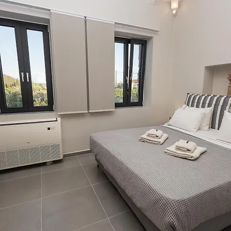 Argolis Rodies Homes Koilás